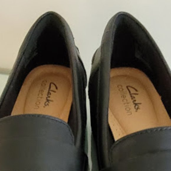 Clarks Black Loafer, 8.5M - Picture 4 of 10
